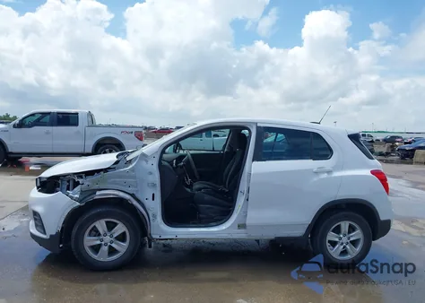 2020 Chevrolet Trax Fwd Ls from USA, damaged, VIN 3GNCJKSB5LL312950